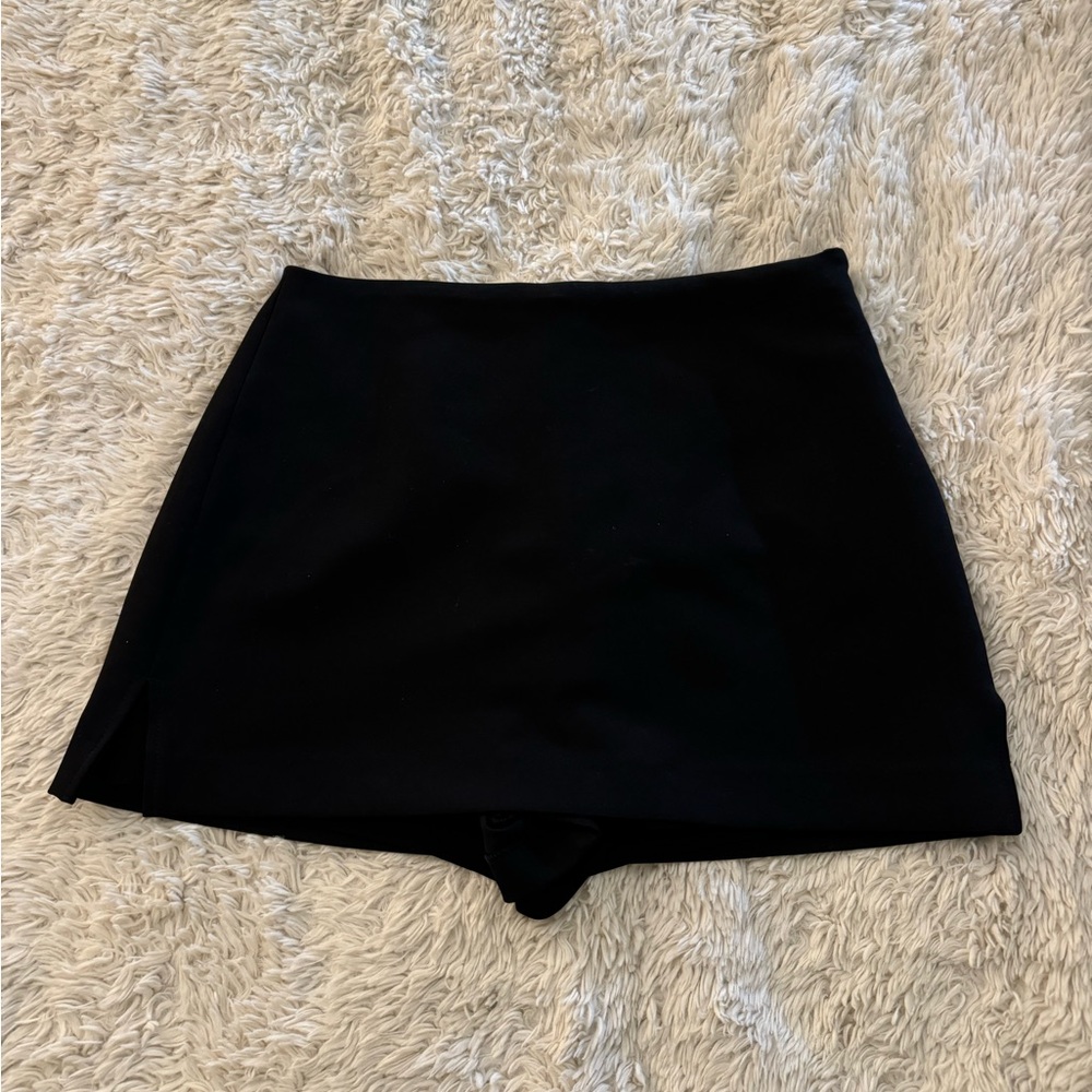 Express Midnight Black Women's Ultra-Mini Skort